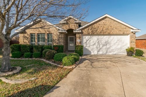 9964 Southgate Dr, Mckinney, TX, 75072-2874 | Card Image