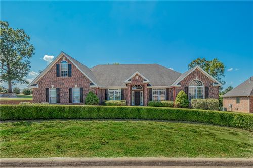 110 W Champions Blvd, Rogers, AR, 72758-9562 | Card Image