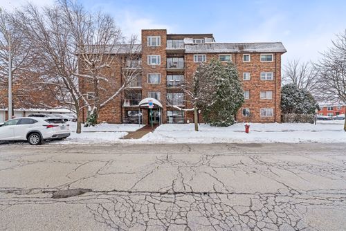 apt-306-7117 W 93rd St, Oak Lawn, IL, 60453-2067 | Card Image