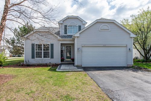 2177 Wicklow Ln, Round Lake, IL, 60073-9603 | Card Image