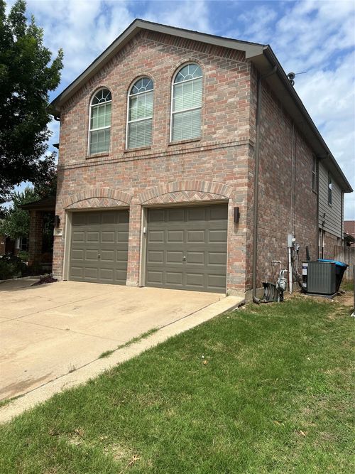 5901 Westgate Dr, Fort Worth, TX, 76179-7529 | Card Image