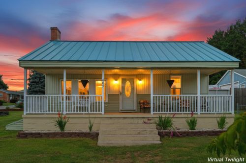403 Betsy Bell Rd, STAUNTON, VA, 24401 | Card Image