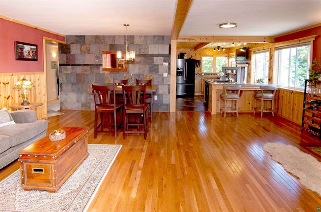 206 N Broadway Ave, House other with 2 bedrooms, 2 bathrooms and null parking in Grand Marais MN | Image 9