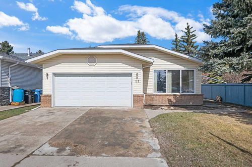 51 Woodmont Rd Sw, Calgary, AB, T2W4L6 | Card Image