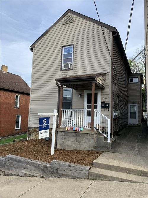 660 3rd St, Pitcairn, PA, 15140-1546 | Card Image