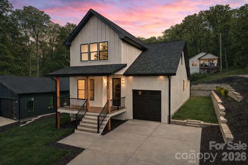 10 Overlook Pl, Asheville, NC, 28803-3210 | Card Image