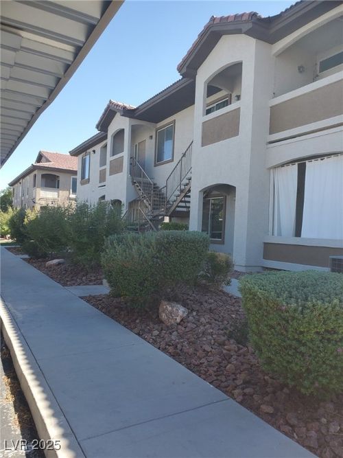 1223-2305 W Horizon Ridge Pkwy, Henderson, NV, 89052-5764 | Card Image