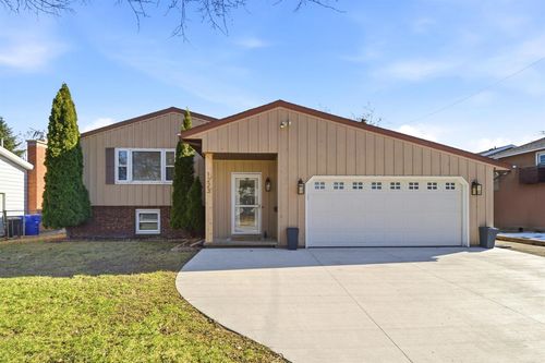 1223 W Grant Street, APPLETON, WI, 54914 | Card Image