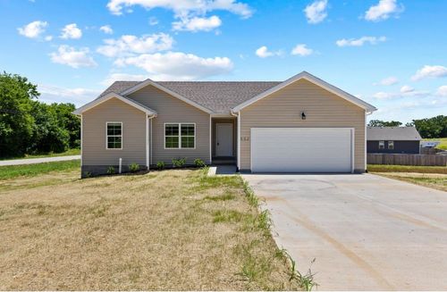 552 Deluth Ct, Bowling Green, KY, 42101-5574 | Card Image