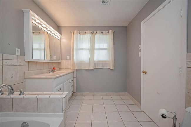 22914 Whittaker Way, House other with 3 bedrooms, 3 bathrooms and 2 parking in Spring TX | Image 28