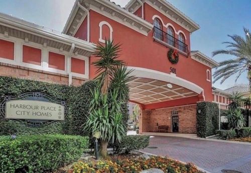 apt-2215-501 Knights Run Ave, Tampa, FL, 33602-5947 | Card Image