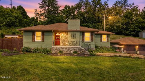 235 Wallace Pike, Bristol, VA, 24202-2781 | Card Image