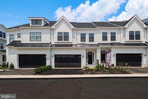 215 River Trail Cir, KING OF PRUSSIA, PA, 19406-3769 | Card Image