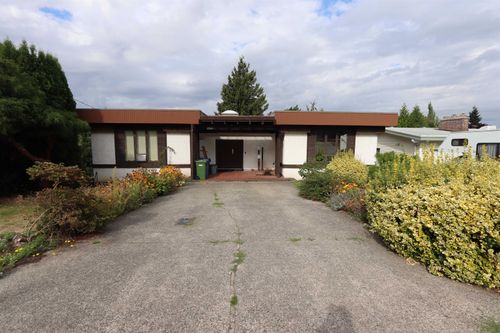 2241 Bevan Cres, Abbotsford, BC, V2T3Z4 | Card Image