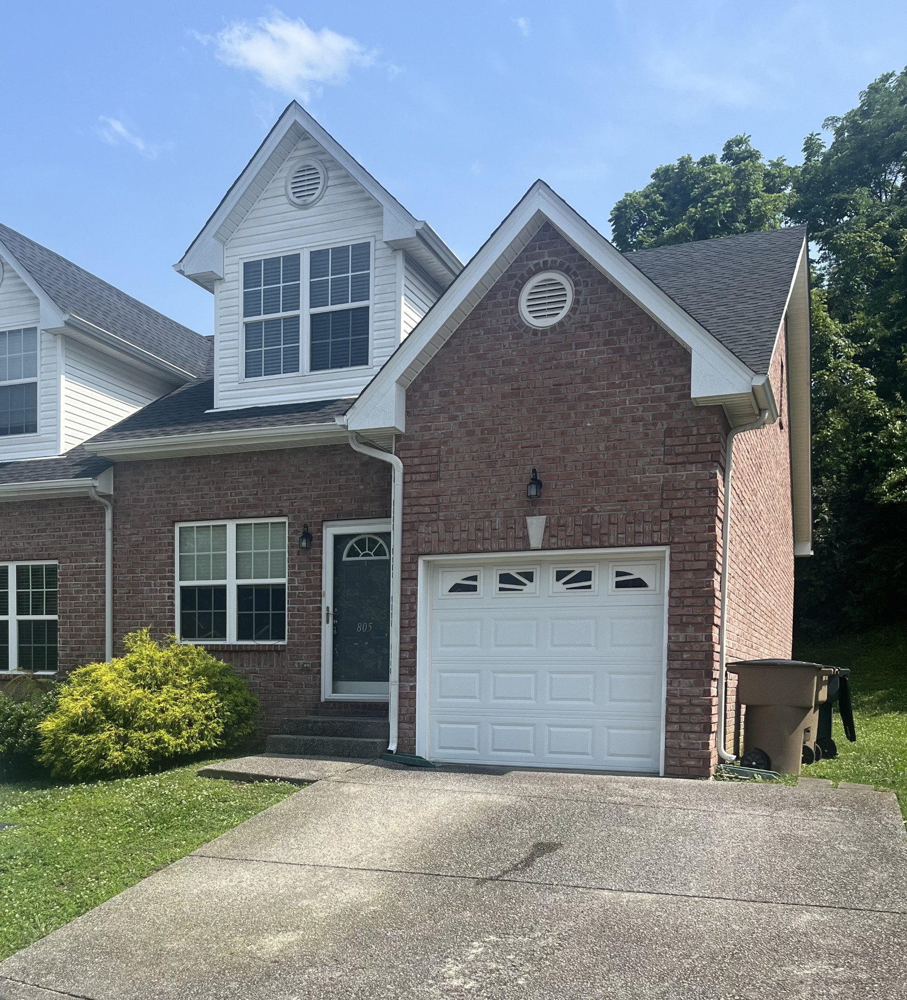 Spence Enclave Ln, Nashville, TN 37210