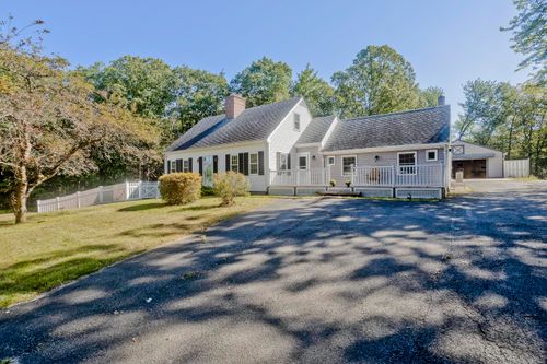 275 Northwest Rd, Westhampton, MA, 01027-9542 | Card Image