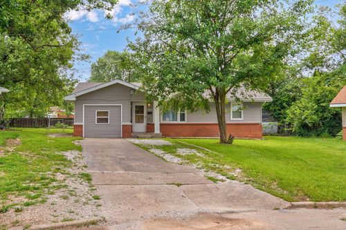 2724 N Franklin Avenue, Springfield, MO, 65803 | Card Image