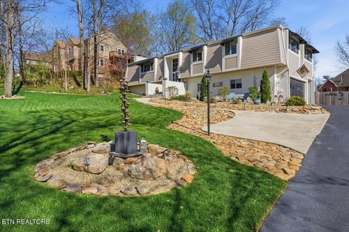 11028 Farragut Hills Blvd, Knoxville, TN, 37934-4031 | Card Image