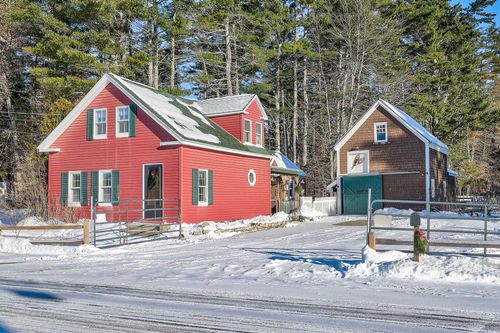 78 School St, Effingham, NH, 03882-8104 | Card Image