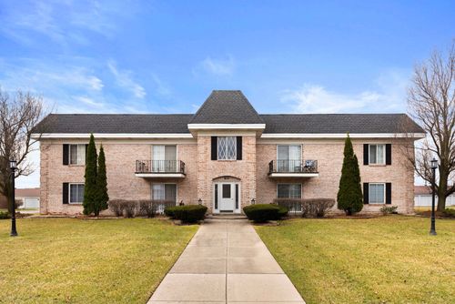 apt-12-910 Camellia Dr, Munster, IN, 46321-3551 | Card Image