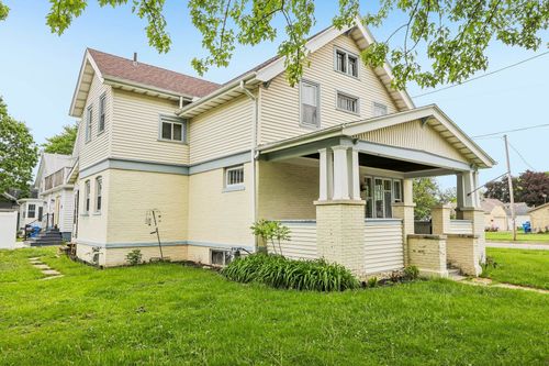 612 Western Ave, Watertown, WI, 53094-4663 | Card Image