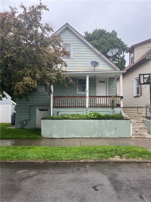 124 Gray St, Rochester, NY, 14609-2340 | Card Image