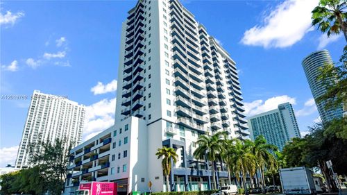 1606-275 Ne 18th St, MIAMI, FL, 33132-1117 | Card Image