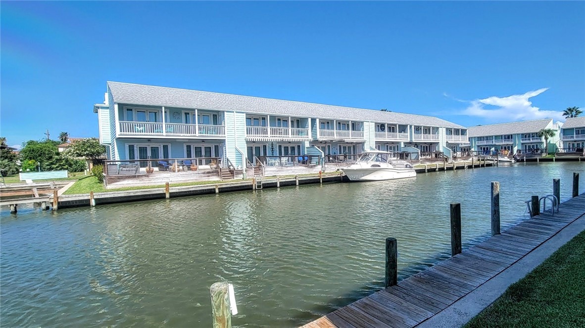 Lauderdale Dr, Rockport, TX 78382
