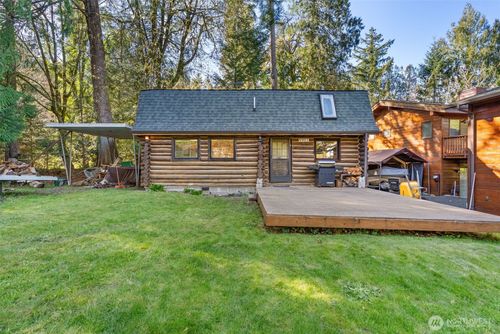 9905 Mariner Dr Nw, Olympia, WA, 98502-9715 | Card Image