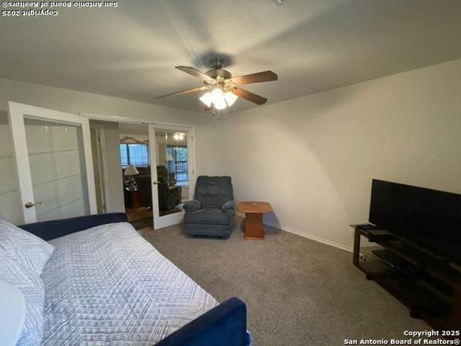 1049 Summit Ridge Dr, House other with 2 bedrooms, 2 bathrooms and null parking in New Braunfels TX | Image 11