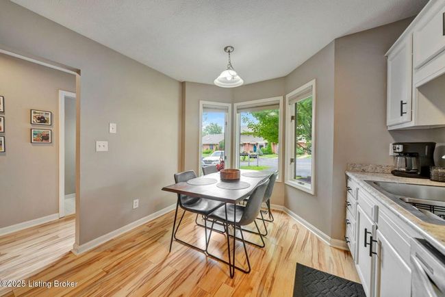 5503 Forest Lake Dr, Condo with 2 bedrooms, 3 bathrooms and null parking in Prospect KY | Image 16