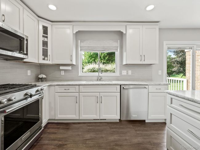 22-web-or-mls-P2144887.jpg | Image 13