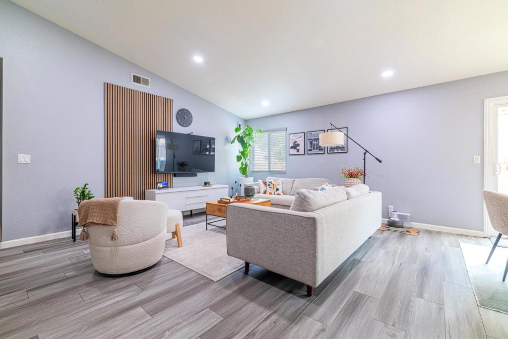 Residential in Escondido 4