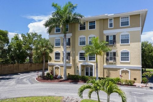 apt-302-10090 Lake Cove Dr, Fort Myers, FL, 33908-2308 | Card Image