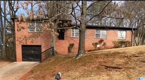 8961 Glendale Dr, BIRMINGHAM, AL, 35206-3523 | Card Image