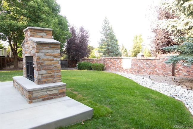 9553 E Hidden Hill Ln, House other with 5 bedrooms, 5 bathrooms and 3 parking in Lone Tree CO | Image 37