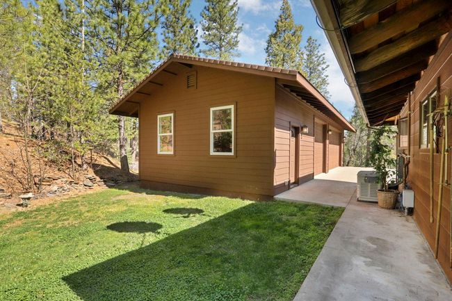 10415 - 10415 Mcmahon Rd, House other with 3 bedrooms, 5 bathrooms and null parking in Coulterville CA | Image 64