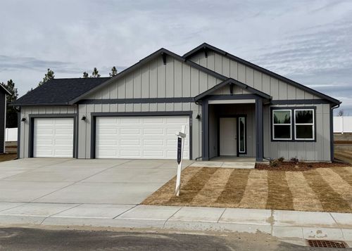 805 E 5th St, Deer Park, WA, 99006 | Card Image