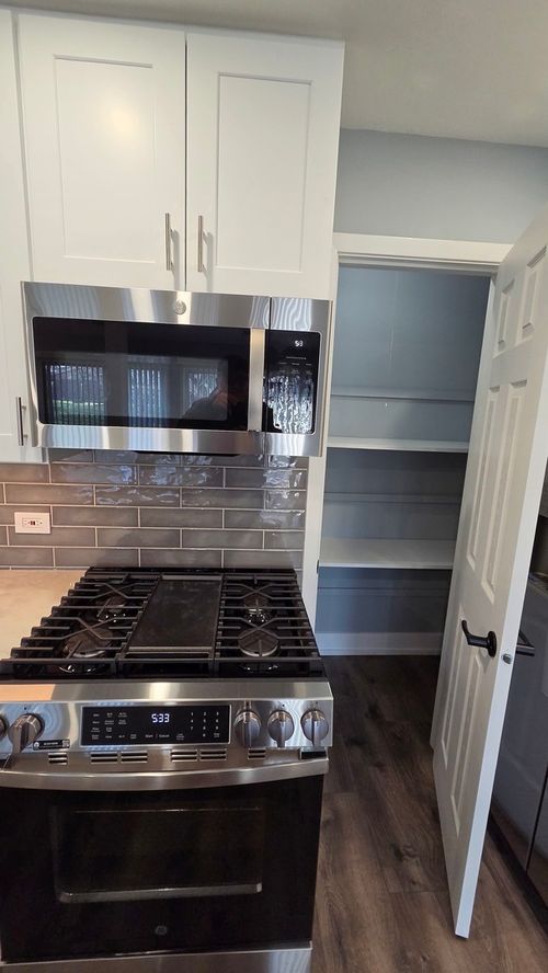 unit-n2-21 Superior Ct, Schaumburg, IL, 60193-5505 | Card Image