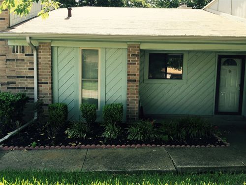 808 Rock Creek Dr, Euless, TX, 76039-3415 | Card Image