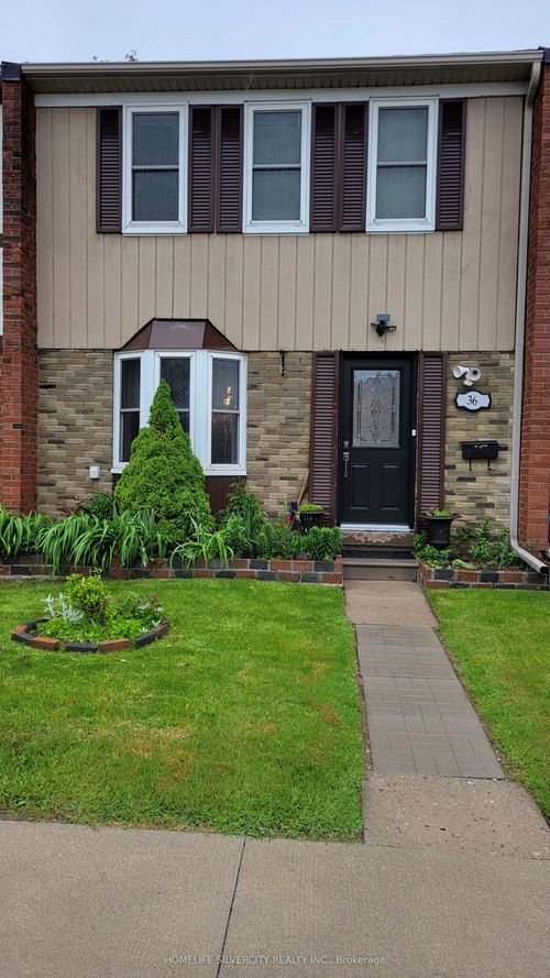 36-900 Central Park Dr, Brampton, ON, L6S3J6 | Card Image