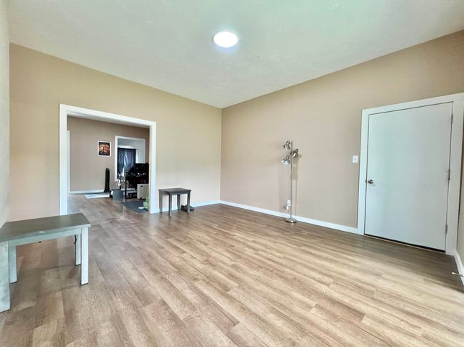 6511 E Grigsby Rd, Condo with 1 bedrooms, 1 bathrooms and null parking in Vidor TX | Image 8