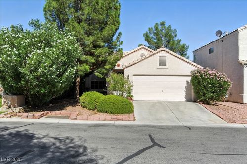 5708 Berwick Falls Ln, Las Vegas, NV, 89149-5155 | Card Image