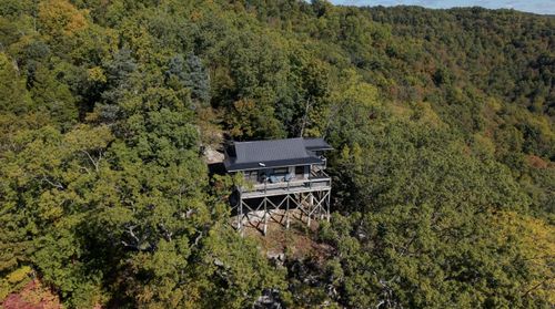 85 Gala Lane, Stanton, KY, 40380 | Card Image