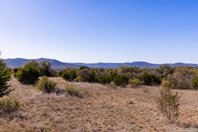 2800 Little Dry Frio Rd, Home with 0 bedrooms, 0 bathrooms and null parking in Rio Frio TX | Image 13