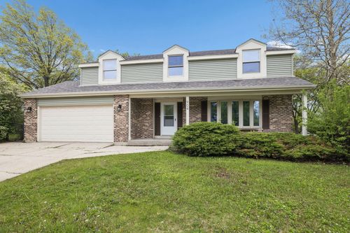 904 Iroquois Ave, Naperville, IL, 60563-1408 | Card Image