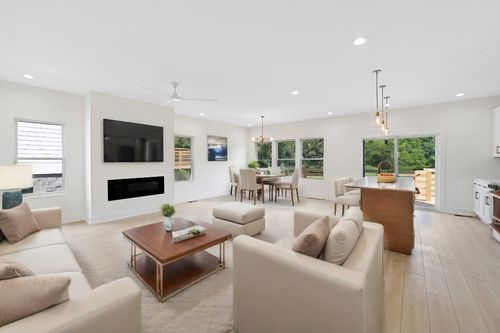 1008 Fontaine Dr, Goodlettsville, TN, 37072-9006 | Card Image