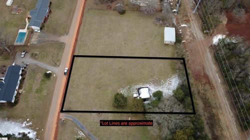 667 Canterbury Rd, Piedmont, SC, 29673-8502 | Card Image