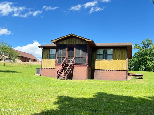 243 Choctaw Ln, Niota, TN, 37826-2667 | Card Image