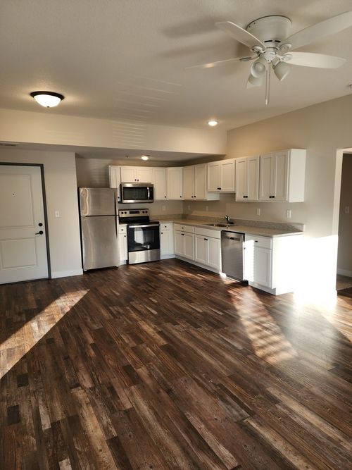 301-1164 Devils Glen Road, Bettendorf, IA, 52722 | Card Image